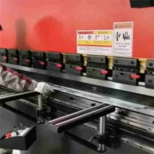 不锈钢天沟板折弯设备